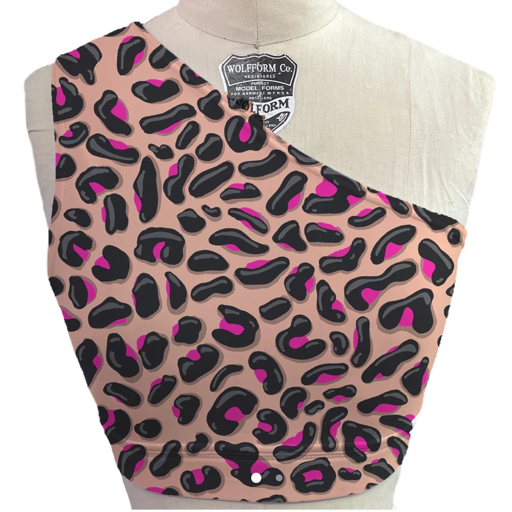 Stylish Leopard Print One-Shoulder sports bra